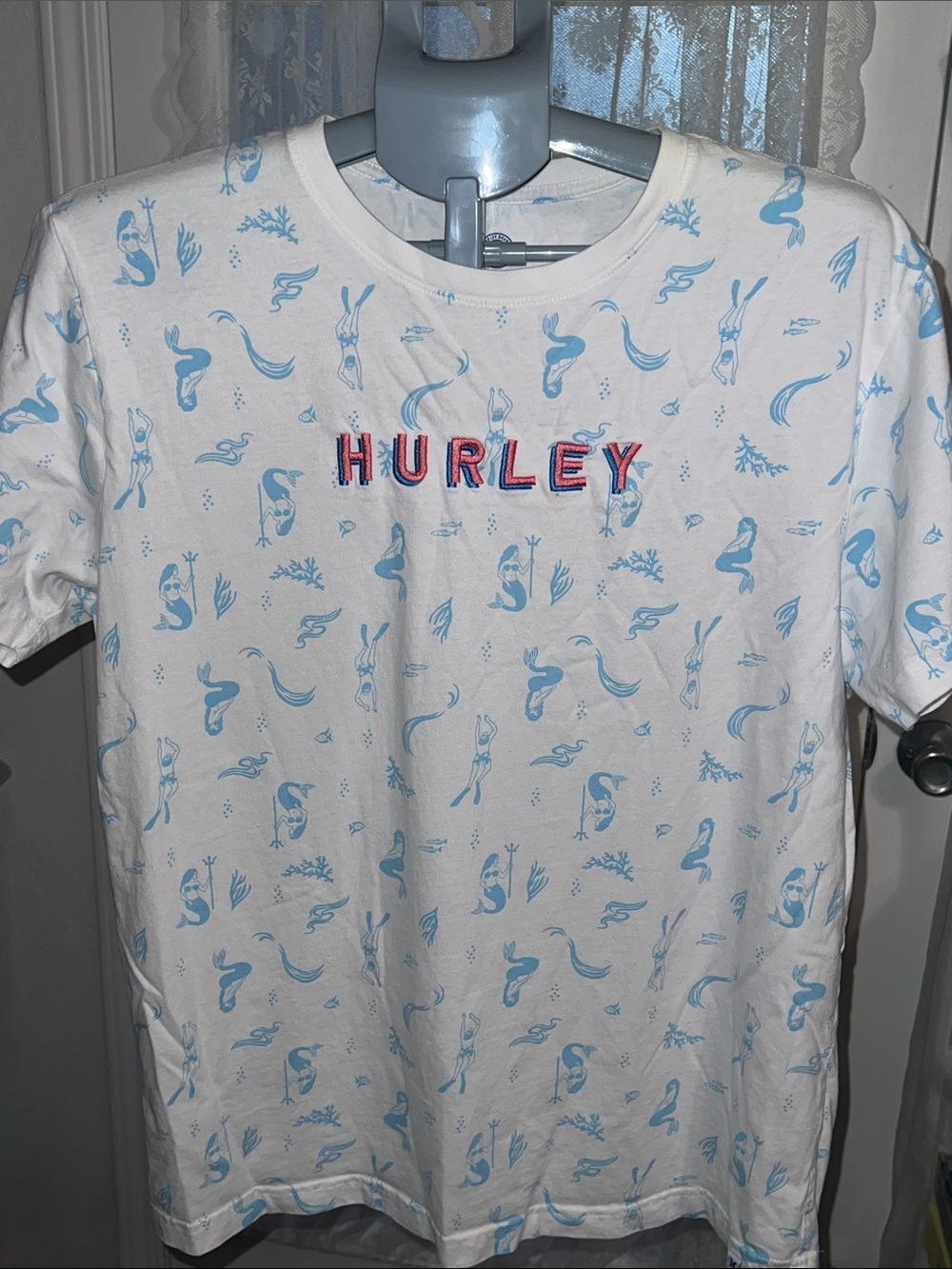Hurley Men's Large White Deep Sea Mermaid Graphic T-Shirt All Over Print